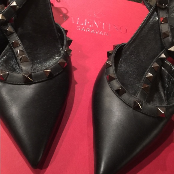 Valentino Heels - Picture 2 of 8
